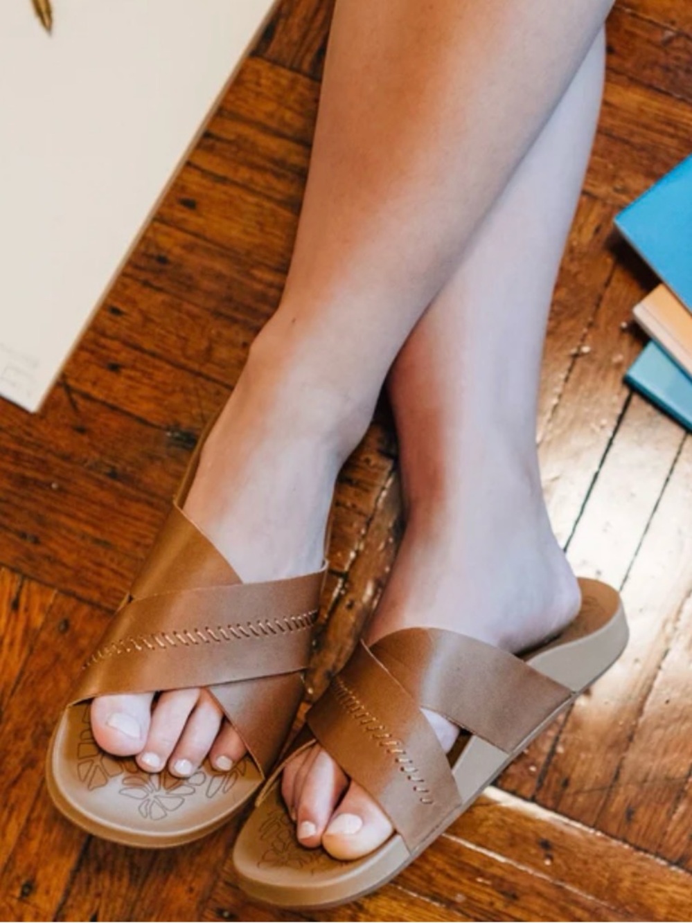 OluKai Kipea Olu slide sandals women’s 11 / 41 - Picture 2 of 8